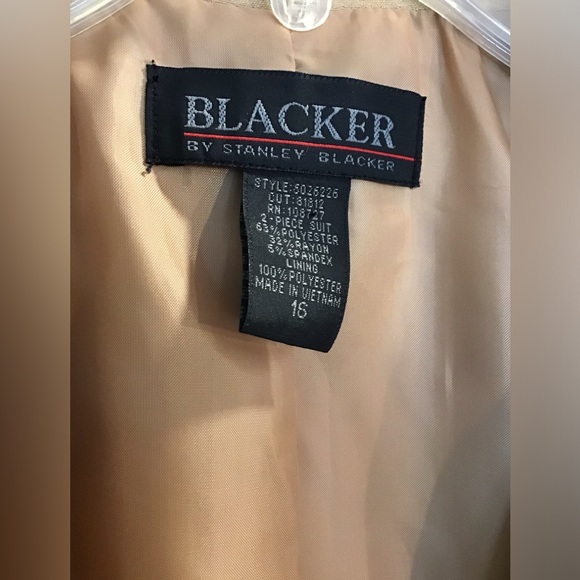 Blacker by Stanley Blacker tan one button blazer size 16 - Picture 5 of 9